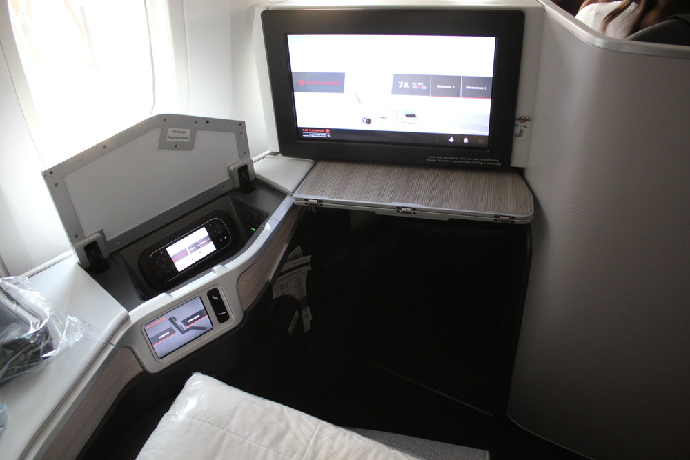 Air Canada business class – Seat 7A