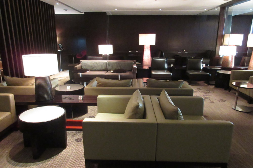 Japan Airlines First Class Lounge Tokyo Narita – Seating area