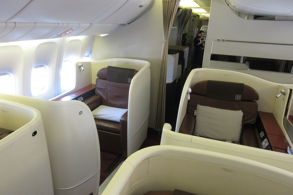 Japan Airlines First Class – Cabin