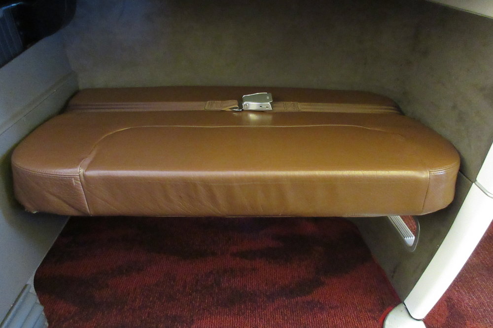 Japan Airlines First Class – Ottoman