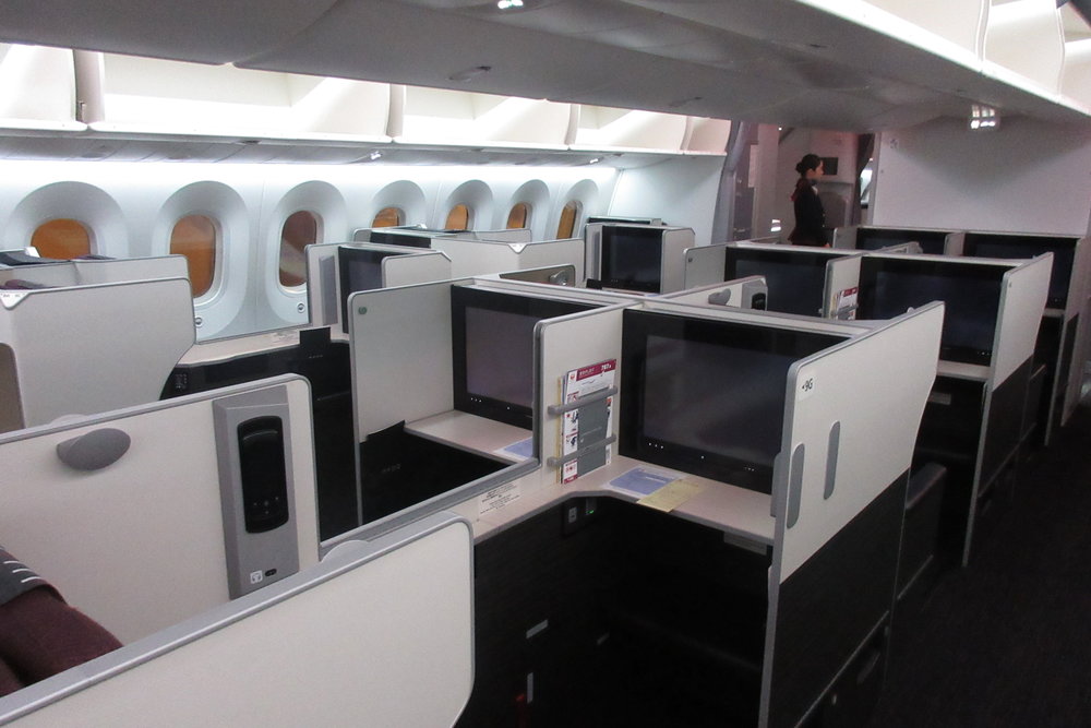 Japan Airlines business class – Cabin