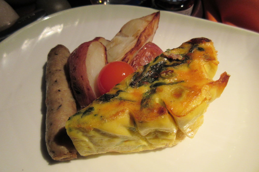 EVA Air business class Toronto to Taipei – Spinach and mozzarella frittata