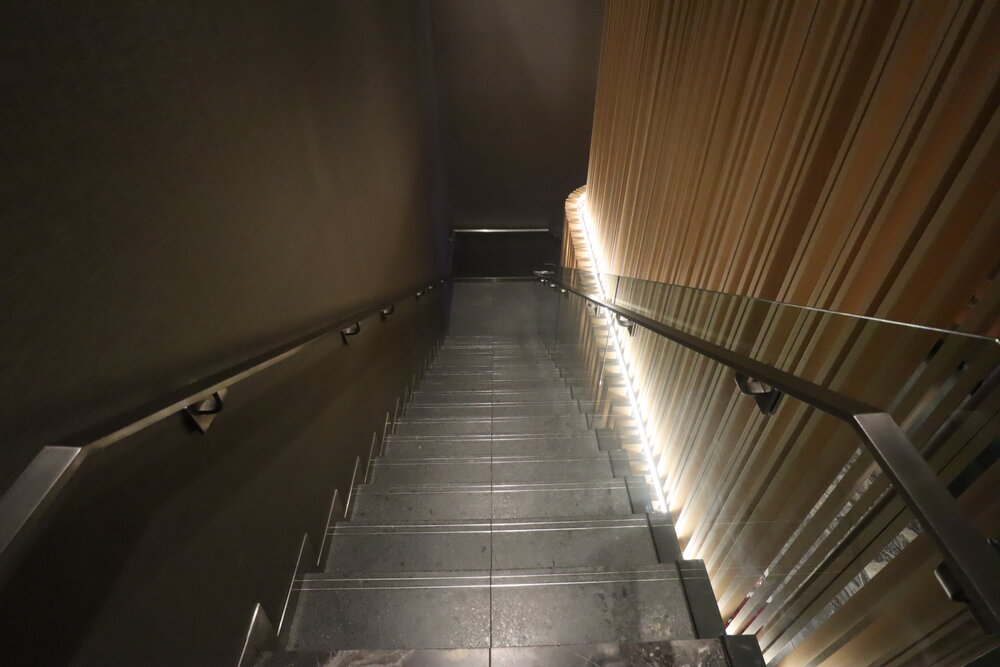 Air Canada Maple Leaf Lounge Montreal (Int’l) – Stairway