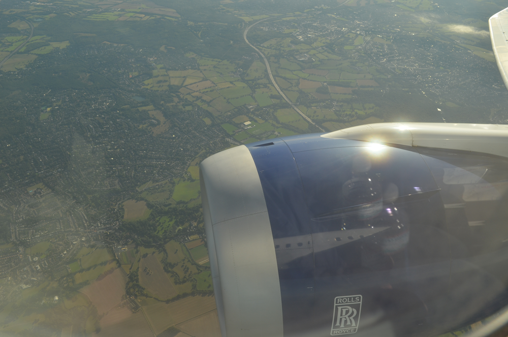 British Airways 787 business class – Views on approach to London