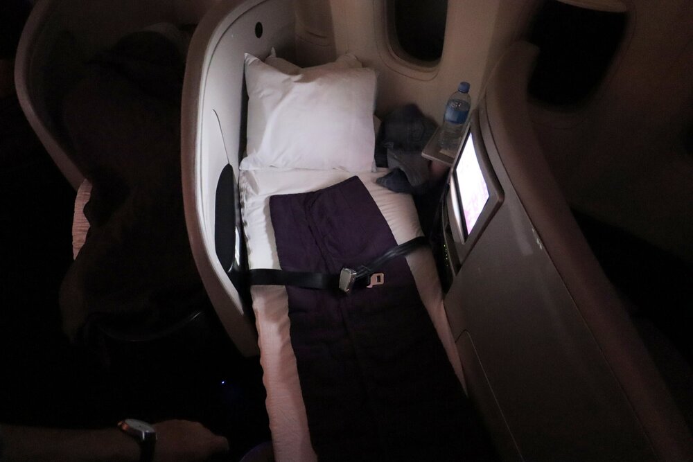 Air New Zealand business class – Lie-flat bed