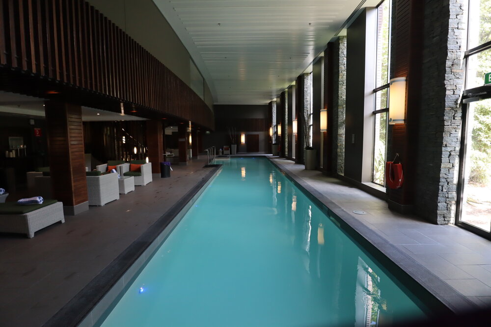 Hilton Queenstown – Indoor pool