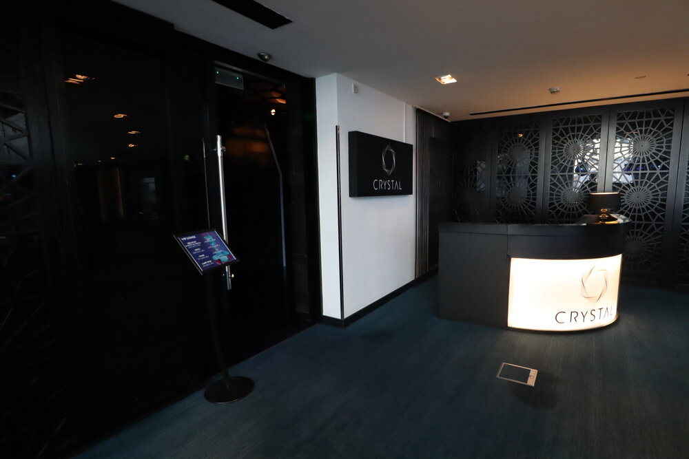 W Doha – Crystal Lounge / Executive WIP Lounge