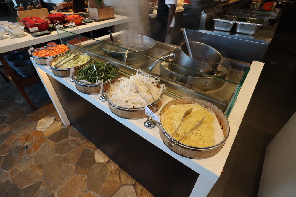 Fiji Marriott Resort Momi Bay – Noodle station