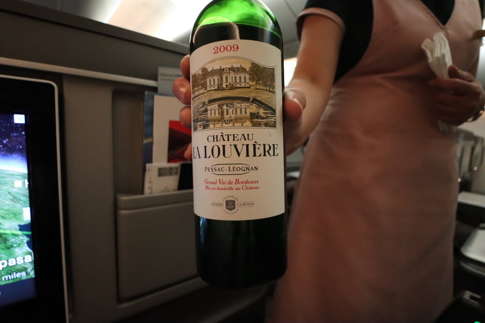 EVA Air 787 business class – Château La Louvière white wine