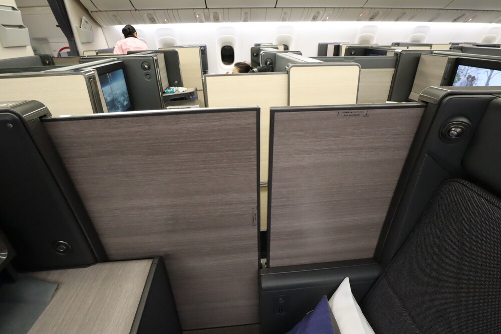 ANA 777 new business class – Doors closed