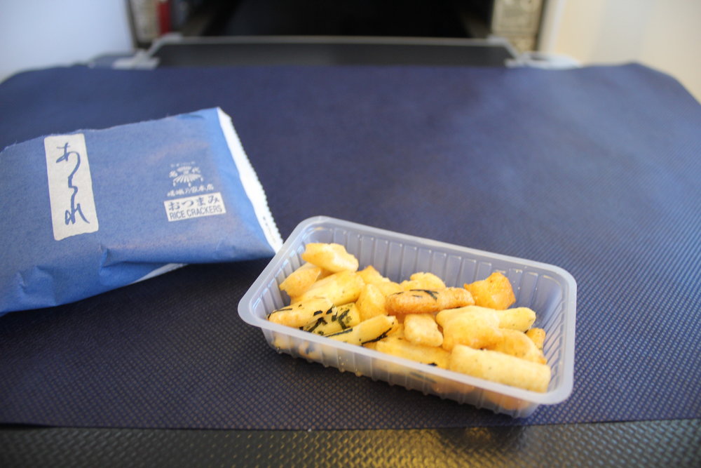 ANA 777 business class – Light snack