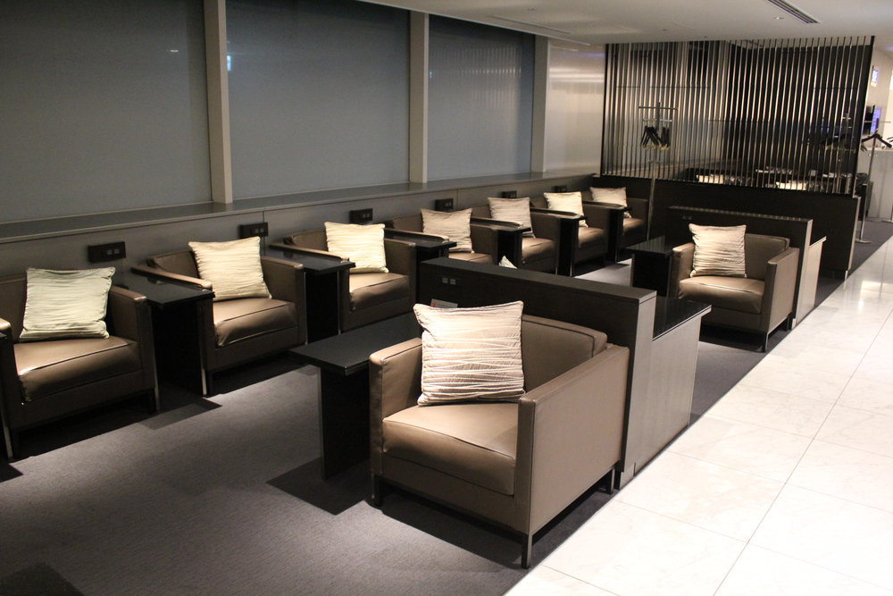 ANA Suite Lounge Tokyo Haneda – Seating