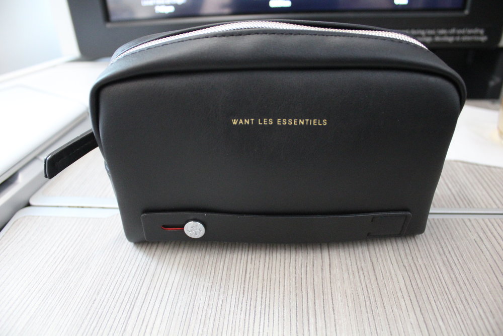 Air Canada business class – Amenity kit