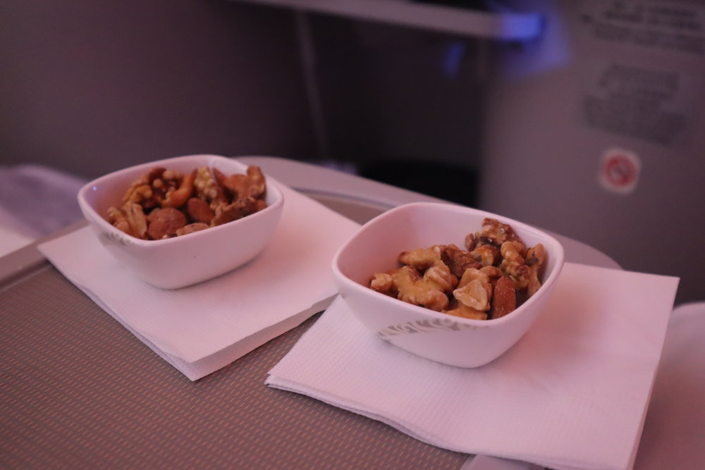 Air China business class – Mixed nuts