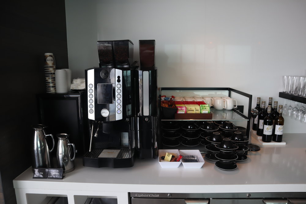 Air New Zealand Lounge Auckland – Coffee machine