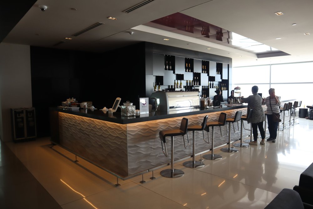 Air New Zealand Lounge Auckland – Cafe and bar