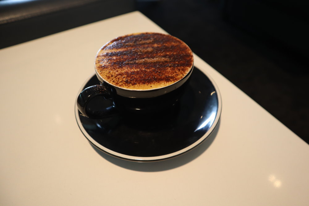 Air New Zealand Lounge Auckland – Cappuccino