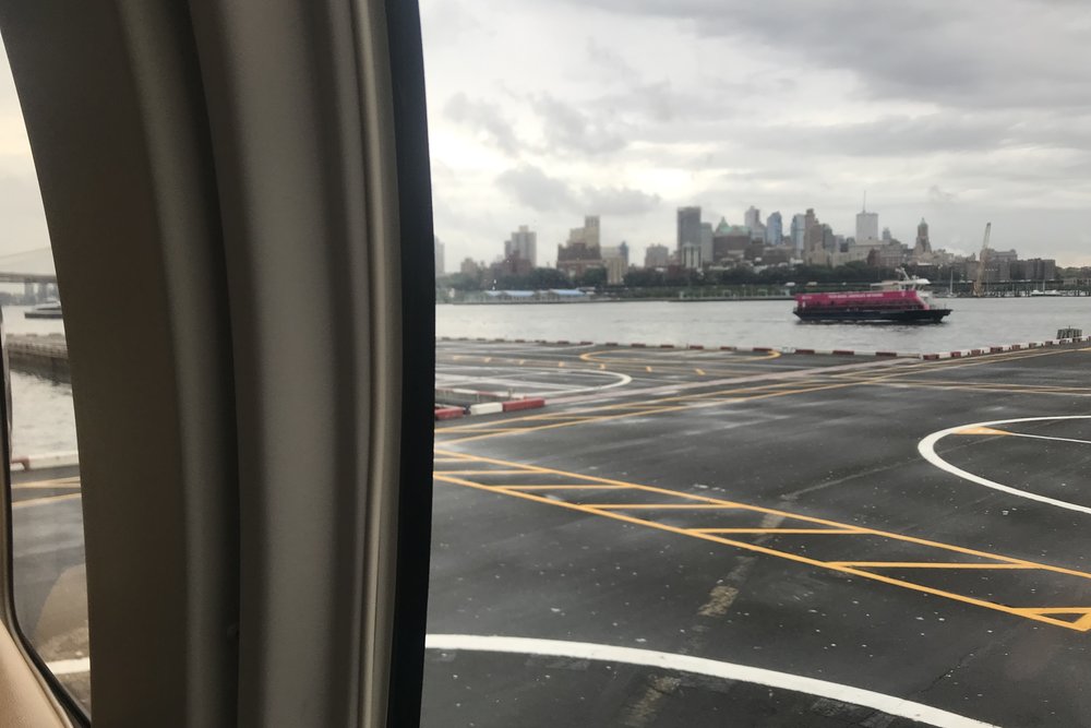 BLADE Helicopters – Landing at Downtown Manhattan Heliport