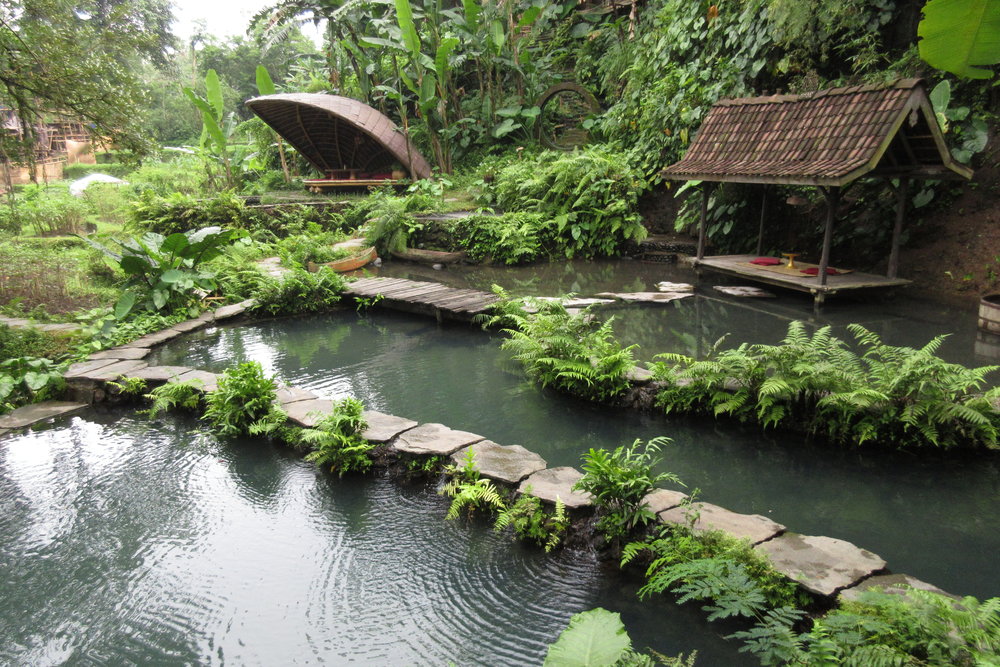 Bambu Indah Ubud – Riverside pools