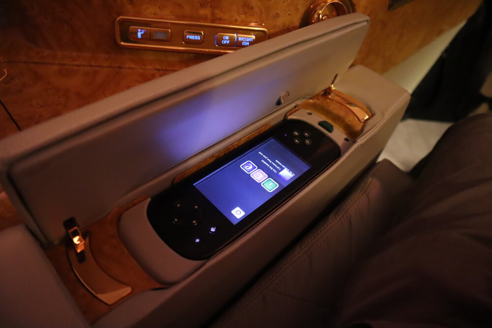 Emirates A380 First Class – Entertainment controller