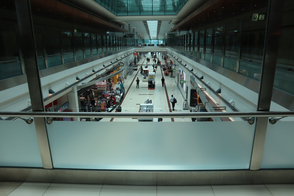 Emirates First Class Lounge Dubai (Concourse B) – Catwalk overlooking the concourse