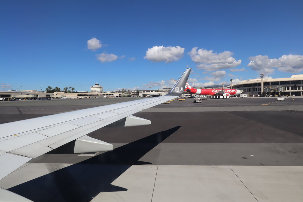 Fiji Airways Mini-Island Hopper – Taxiing Honolulu International Airport