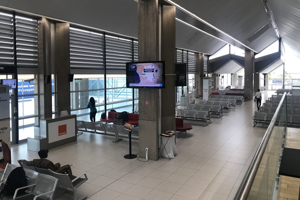 Abidjan Airport – Departure hall