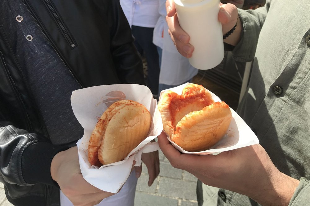 Turkish “wet burger”