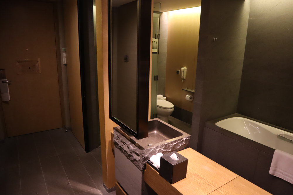 JW Marriott Dongdaemun Square Seoul – Bathroom