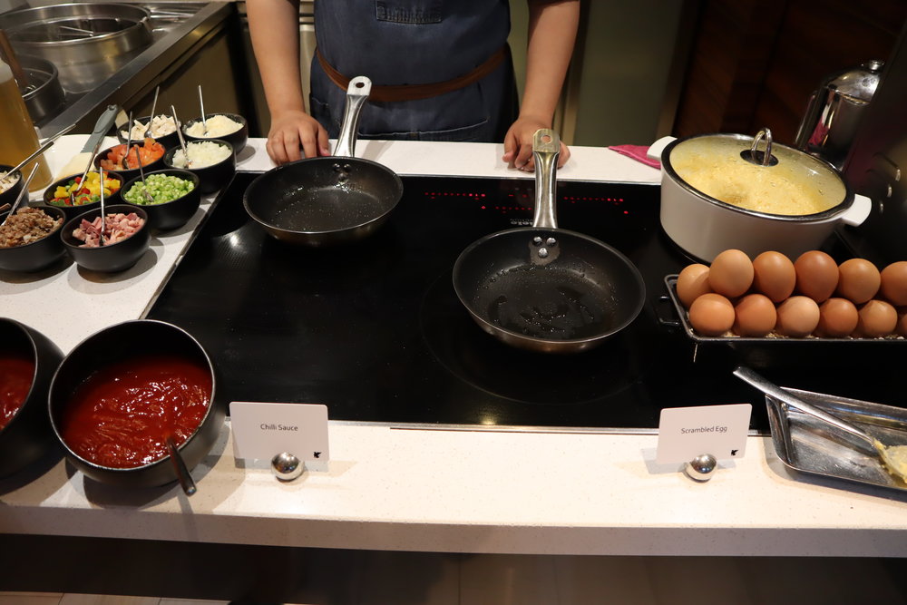 JW Marriott Singapore South Beach – Live cooking station