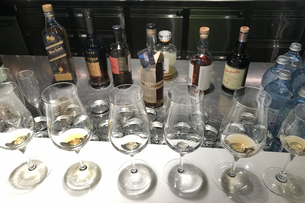 Lufthansa First Class Terminal Frankfurt – Whiskey tasting menu