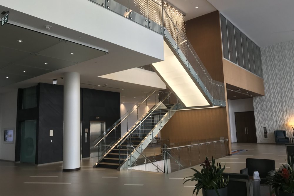 Calgary Airport Marriott In-Terminal Hotel – Lobby