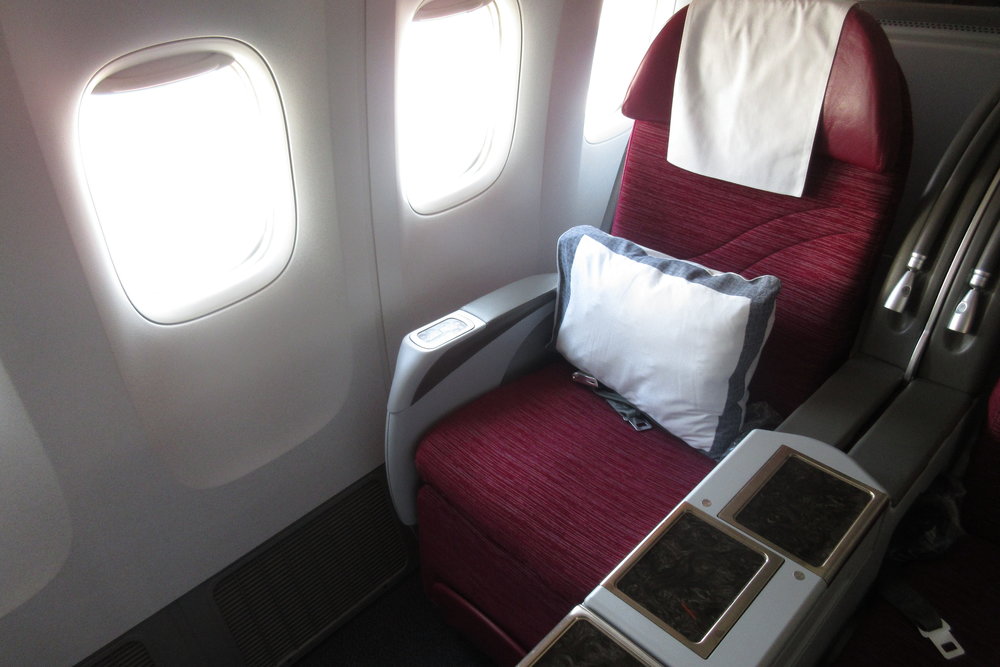 Qatar Airways 777 business class – Seat 3K