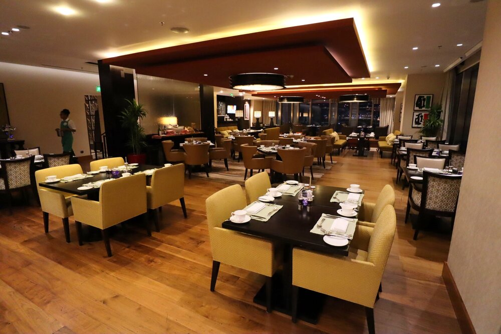 The Ritz-Carlton, Almaty – Vista restaurant