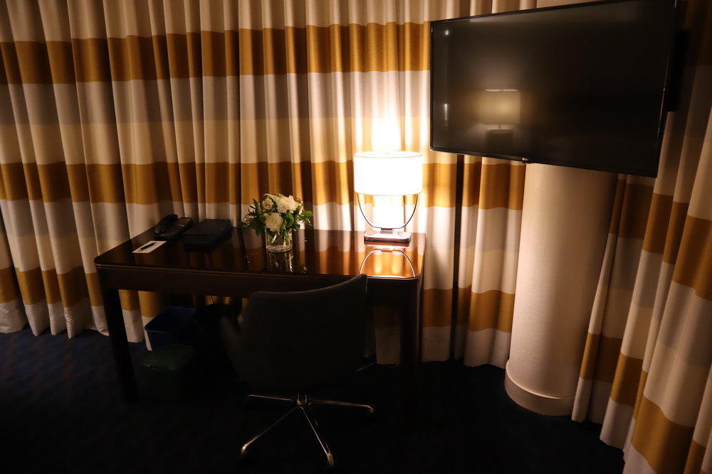 Sheraton Vancouver Wall Centre – Corner suite desk and television