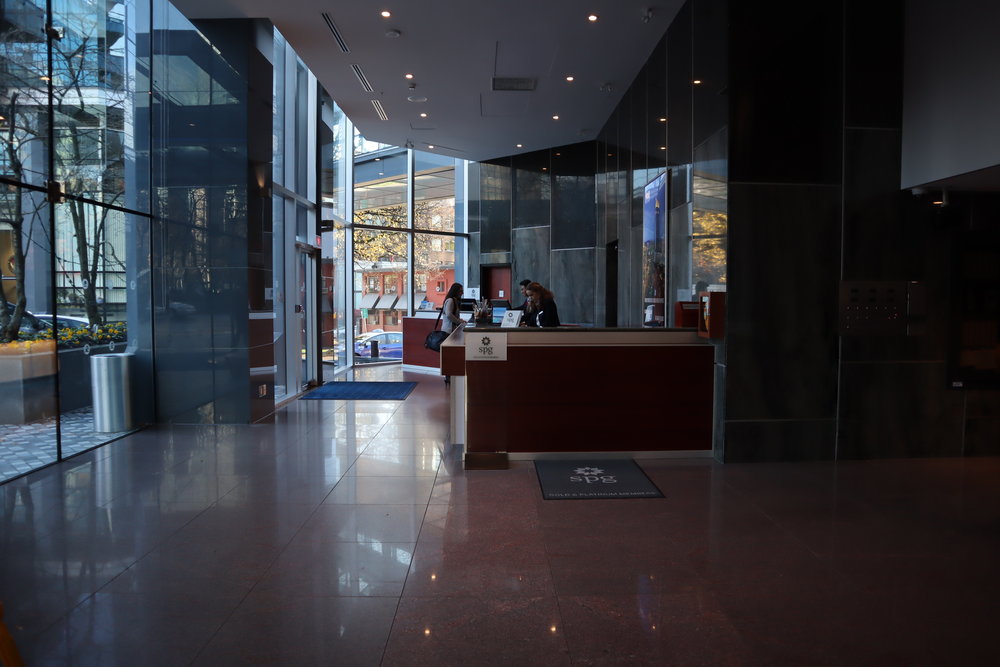 Sheraton Vancouver Wall Centre – South Tower front desk