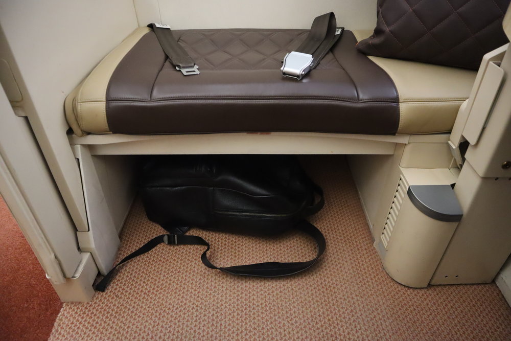 Singapore Airlines Suites Class – Ottoman