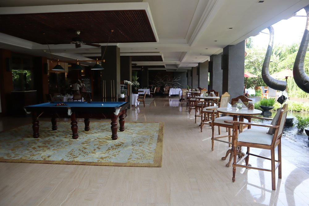 St. Regis Bali – Gourmet Deli restaurant