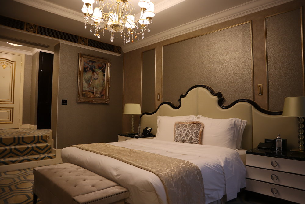 St. Regis Moscow Nikolskaya – St. Regis Suite bedroom