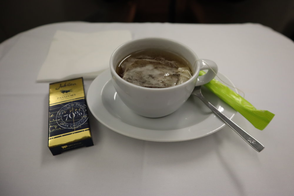 TAP Air Portugal business class – Green tea