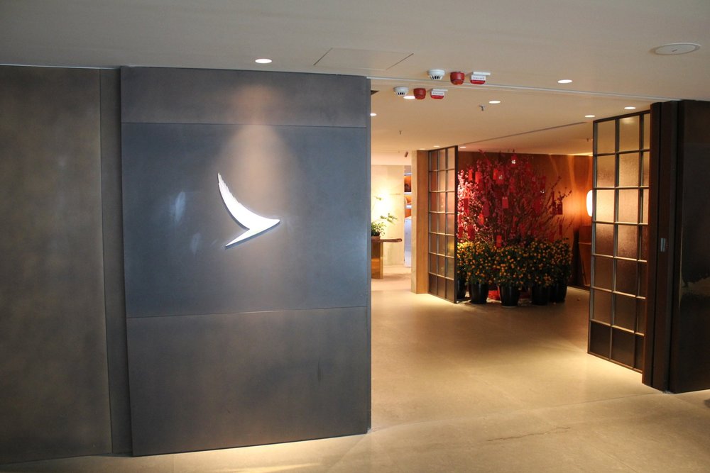 The Pier First Class Lounge by Cathay Pacific – Entrance