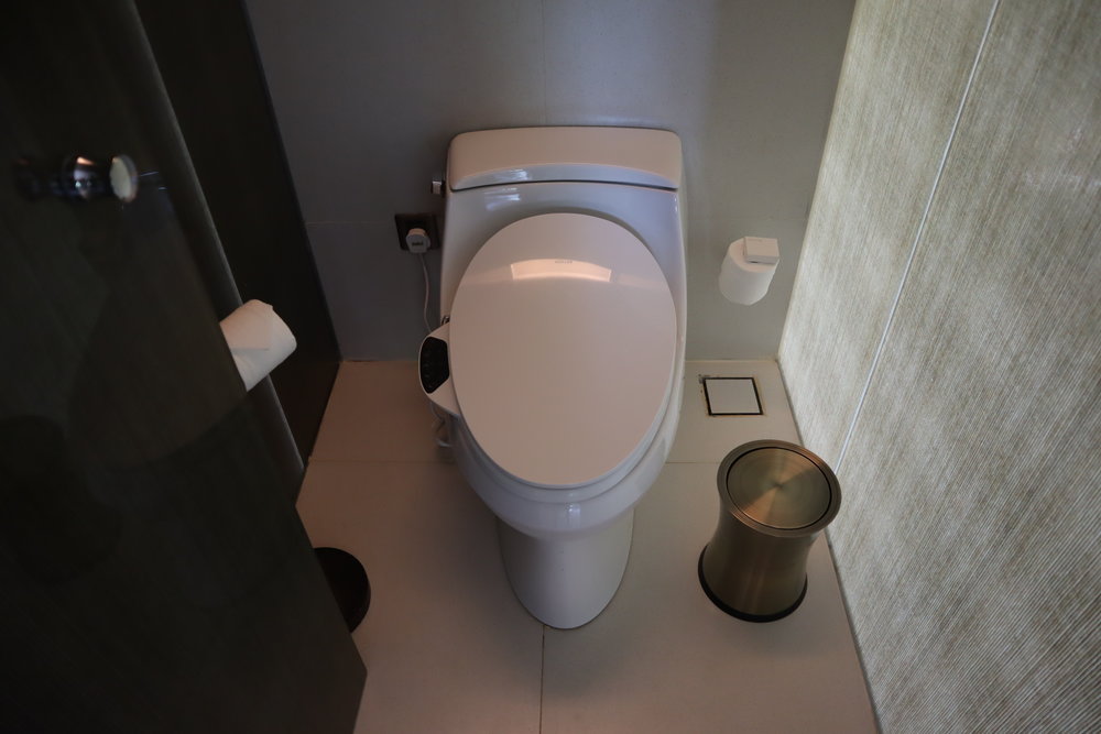 The Ritz-Carlton, Langkawi – Rainforest Junior Suite toilet