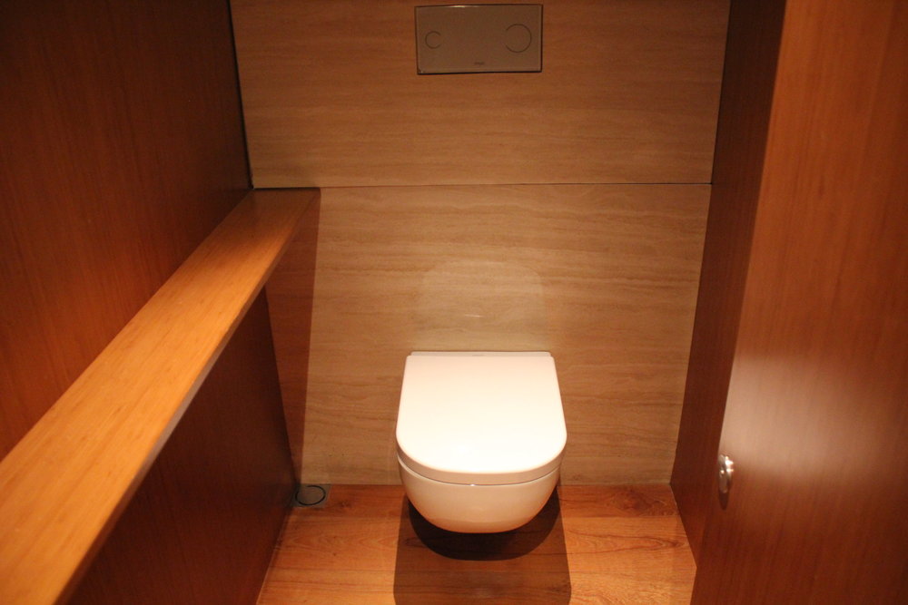 The Wing First Class Lounge by Cathay Pacific – Cabana toilet