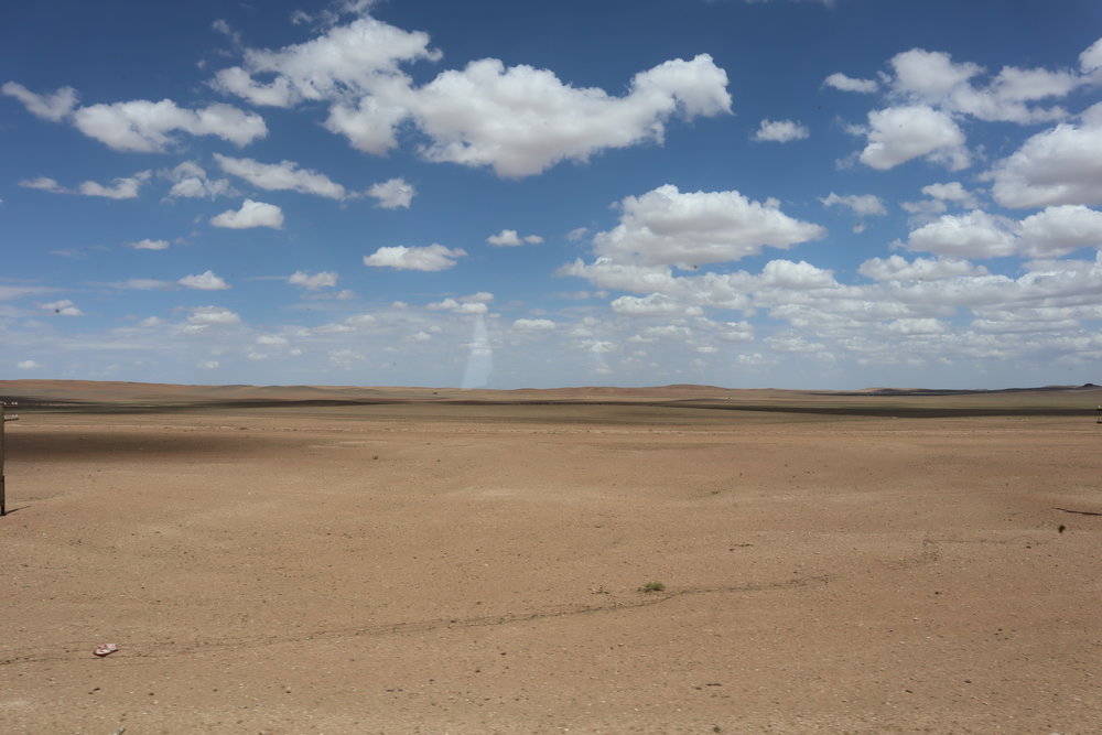 Trans-Mongolian Railway (UBTZ) Second Class – Desert scenery