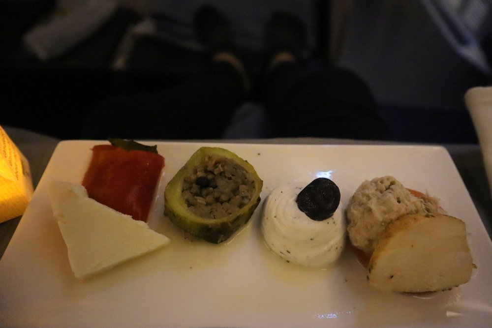 Turkish Airlines 777 business class – Turkish meze spread