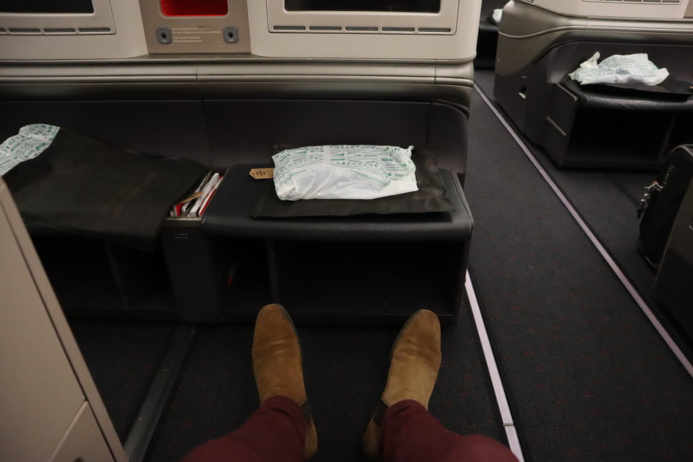 Turkish Airlines A330 business class – Legroom