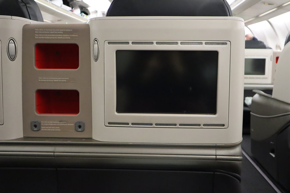 Turkish Airlines A330 business class – Entertainment screen