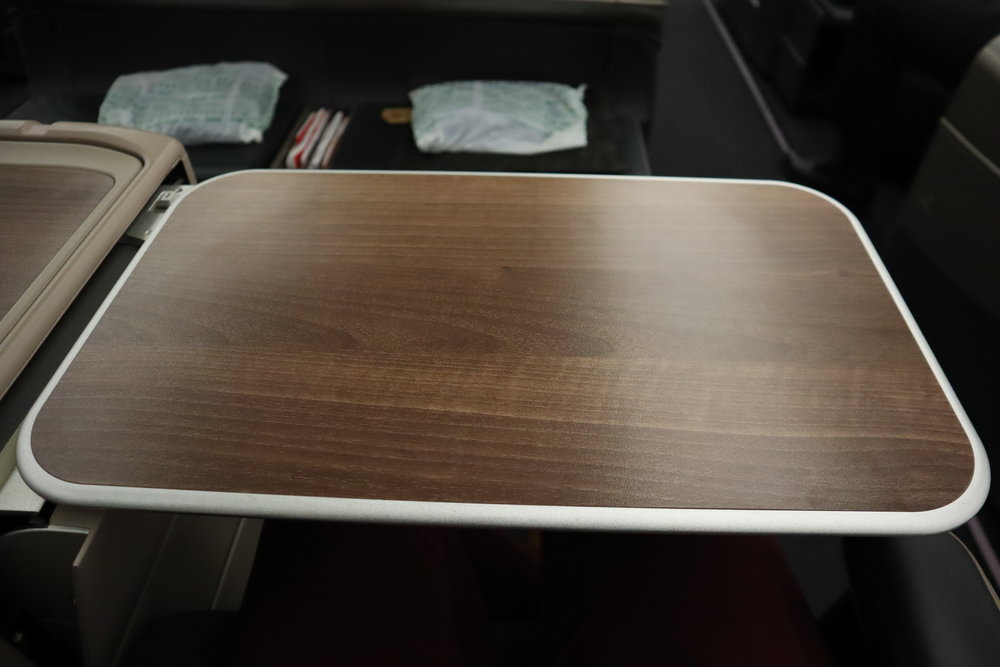 Turkish Airlines A330 business class – Tray table