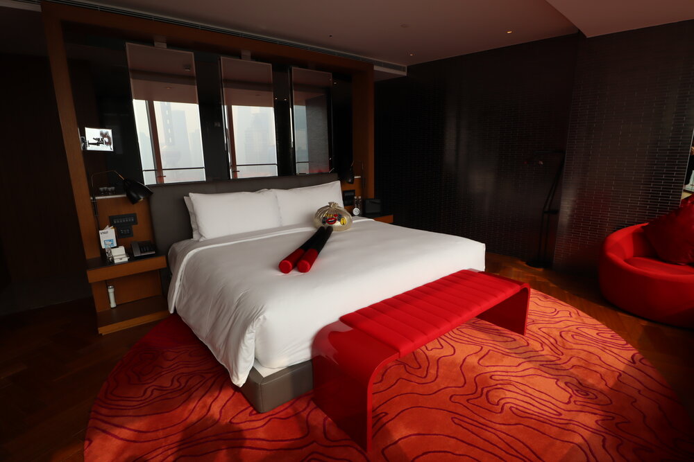 W Shanghai The Bund – Fantastic Bund View Suite king bed