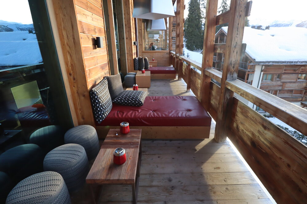 W Verbier – The Living Room